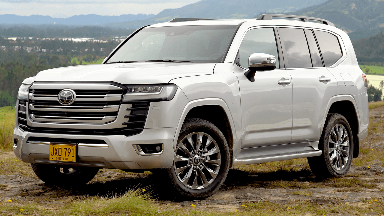 2023 Toyota Land Cruiser 300