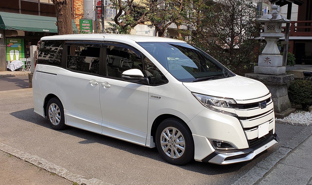 2020 Toyota Noah